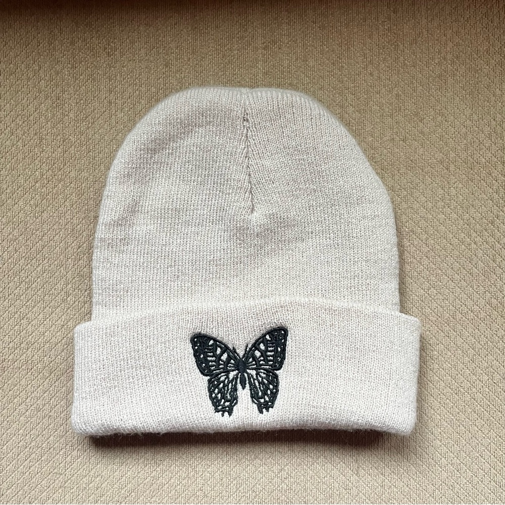 🎉HP🎉 KAXI Cream Beanie with Black Butterfly Embroidered
